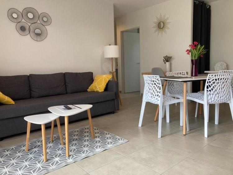 Les Jardins D'Oc - Wifi, Terrasse Et Jardinet - Appart T2 Neuf Soual 외부 사진